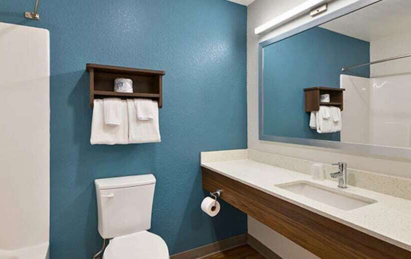 فندق Woodspring Suites Fort Myers   Cape Coral