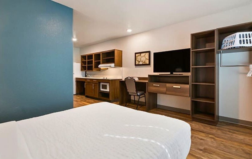 فندق Woodspring Suites Fort Myers   Cape Coral