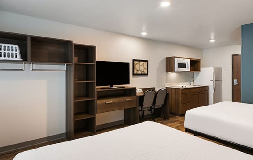 فندق Woodspring Suites Fort Myers   Cape Coral