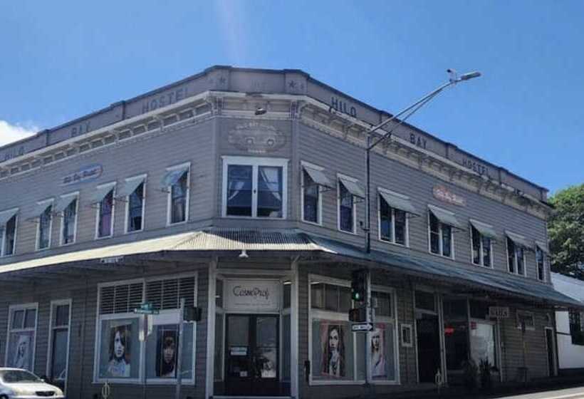 Howzit Hostels Hawaii