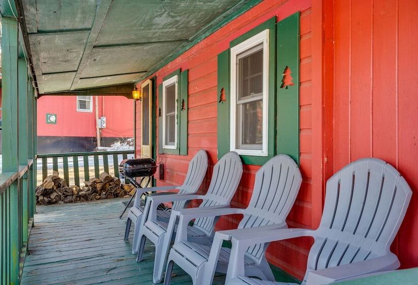 Laconia Cabin W/ Grill: 2 Mi To Weirs Beach!