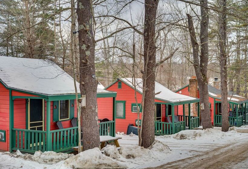 Laconia Cabin W/ Grill: 2 Mi To Weirs Beach!