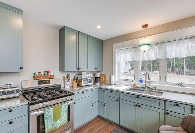 Lakefront Bucksport Home W/ Fire Pit + Gas Grill!