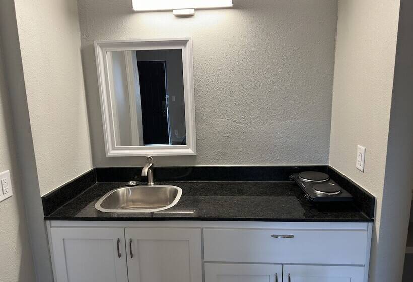 Lta Suites Brookside