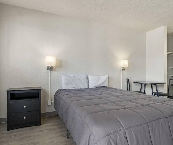 Lta Suites Brookside