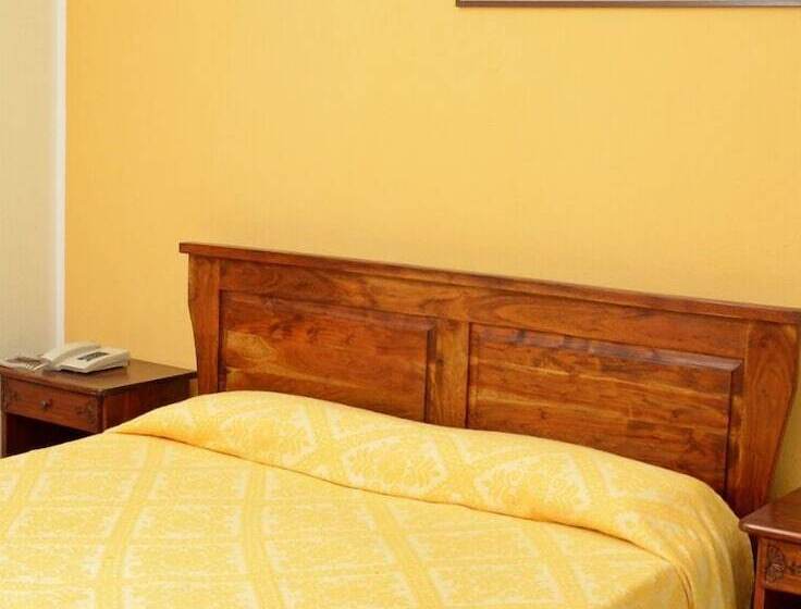 Malaspina Hotel & Resort