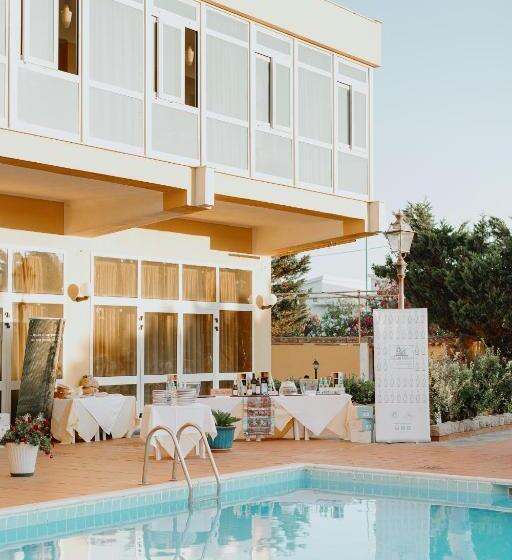 Malaspina Hotel & Resort