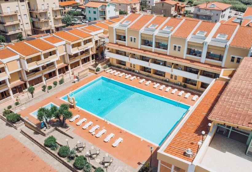 Malaspina Hotel & Resort