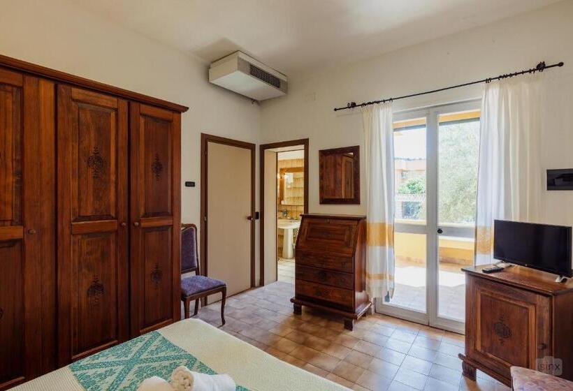 Malaspina Hotel & Resort