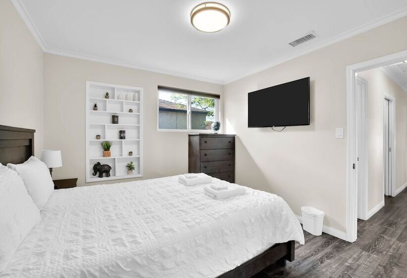 Martha By Avantstay Brand New La Valley Home