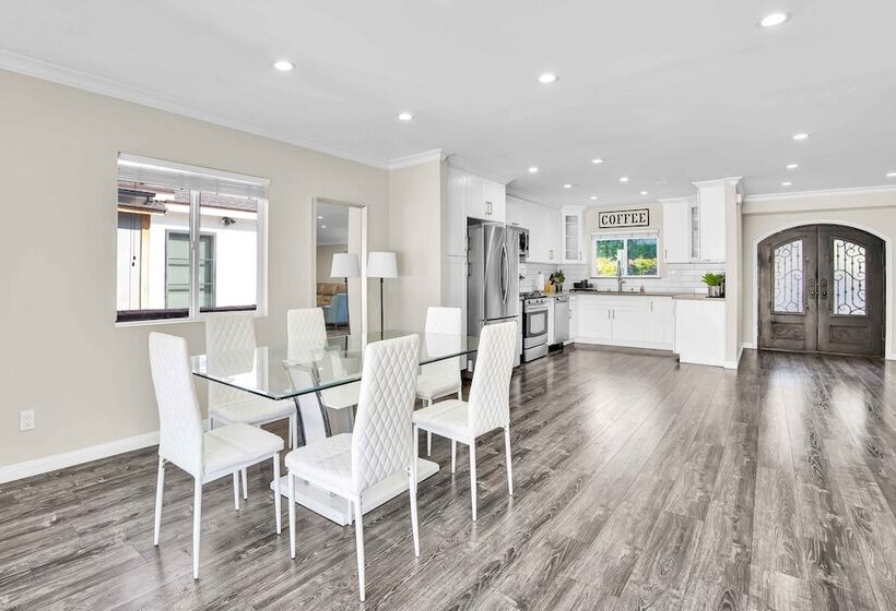 Martha By Avantstay Brand New La Valley Home