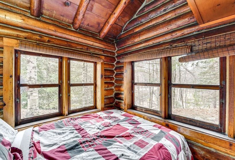 Michigan Log Cabin W/ Pere Marquette River Views