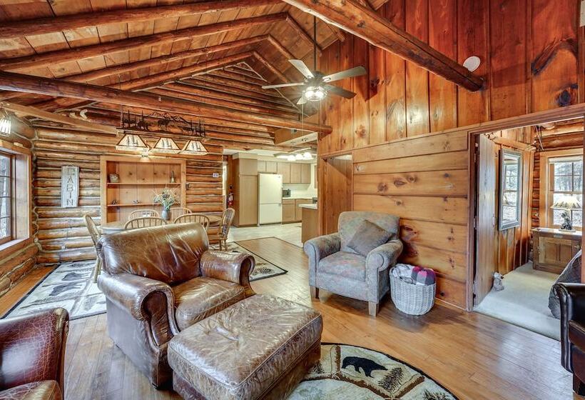 Michigan Log Cabin W/ Pere Marquette River Views