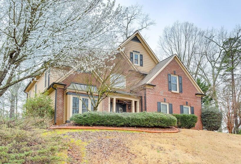 Modern Stone Mountain Home W/ Spacious Deck, Grill
