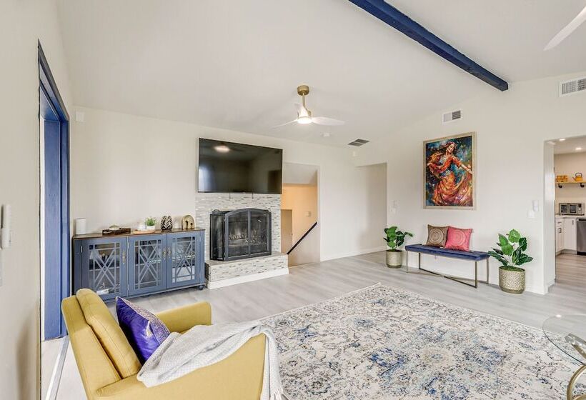 The Maharaja Retreat  W/ Hot Tub & Ev Charger!