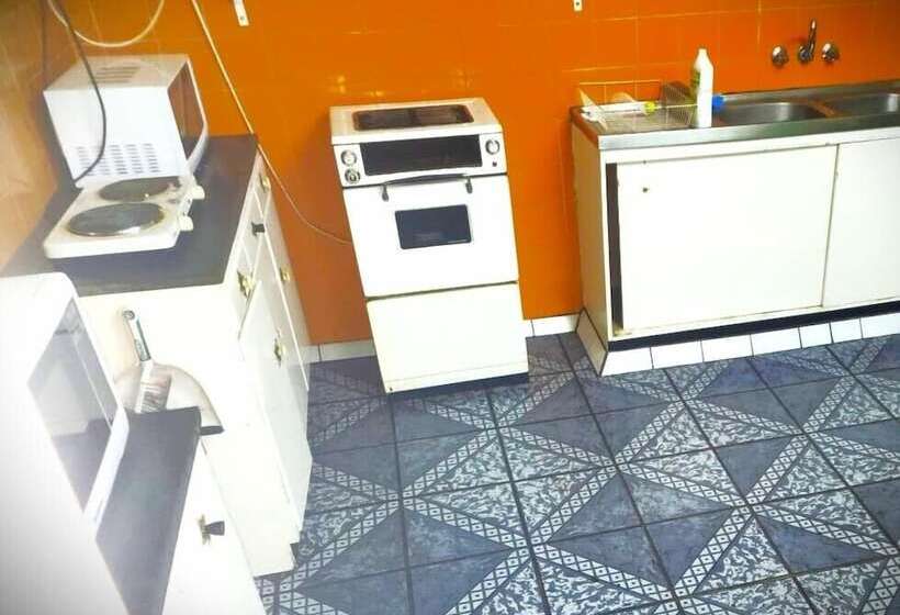 فندق على الطريق Mineral Lodge