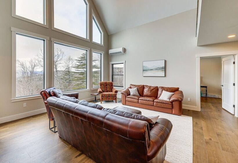 Mountain View Home In Stoneham W/ Hot Yoga Studio!