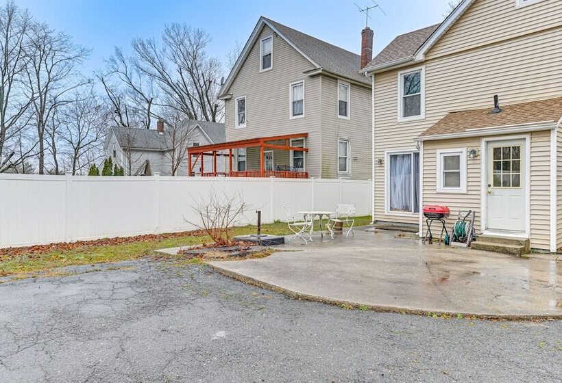 New York Escape Near Times Square & Central Park!