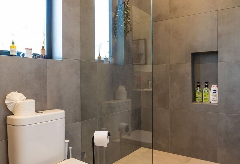 North Vista By Avantstay Stylish Villa In Weho, Walk To Melrose, Pool+hot Tub