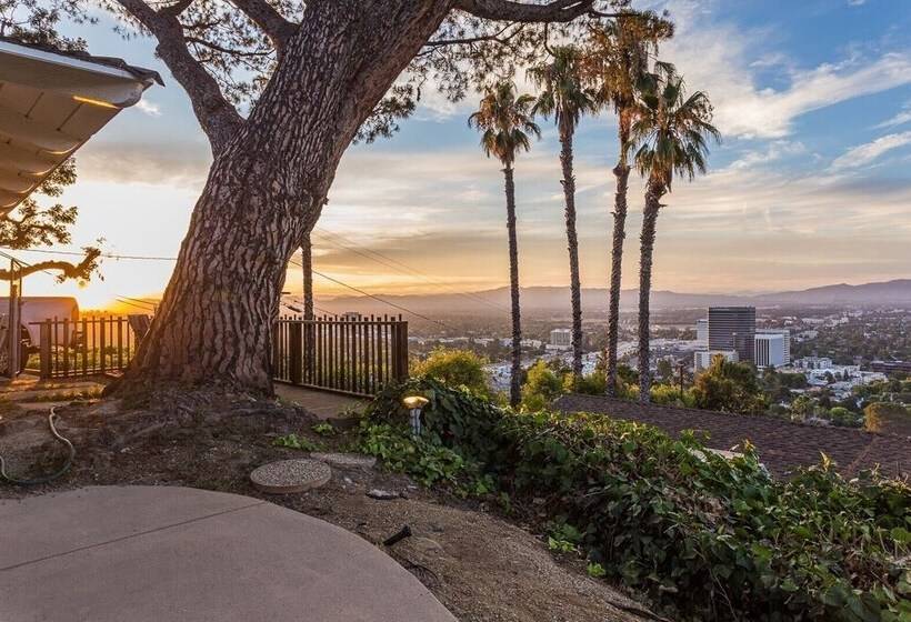 Oak Hills By Avantstay Panoramic View, Pool, Spa