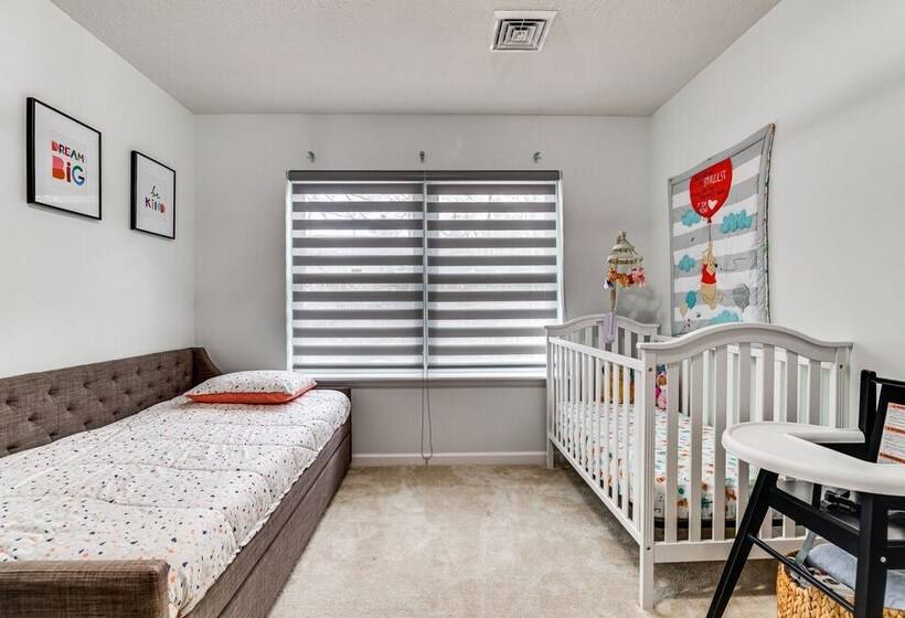 Peaceful Tobyhanna Home W/ Game Room & Fire Pit!