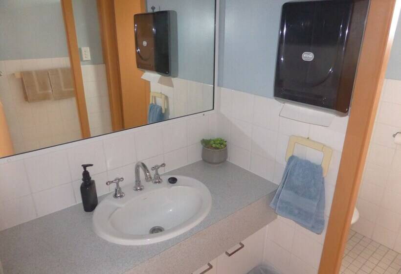 بنسيون 22 Fischer St