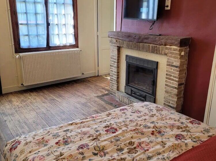 بنسيون Chambres D’hôtes Chez Claire