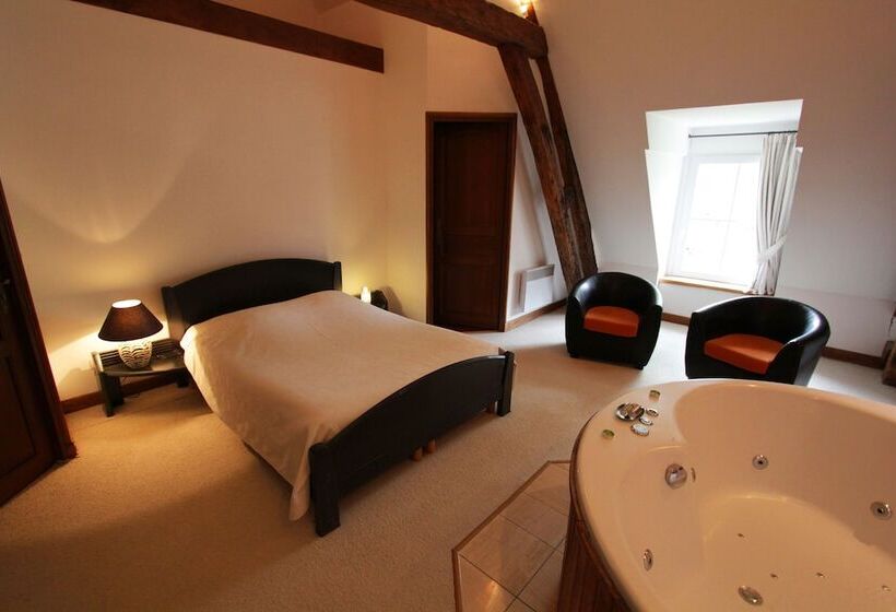 פנסיון Edoniaa