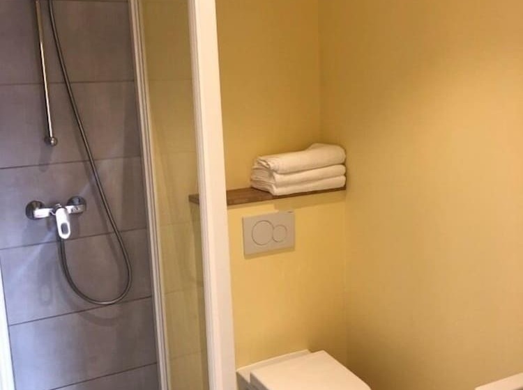 بنسيون L Atelier Sur Seine