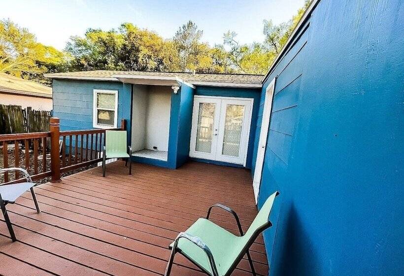 펜션 Modern Space In The Heart Of Tampa