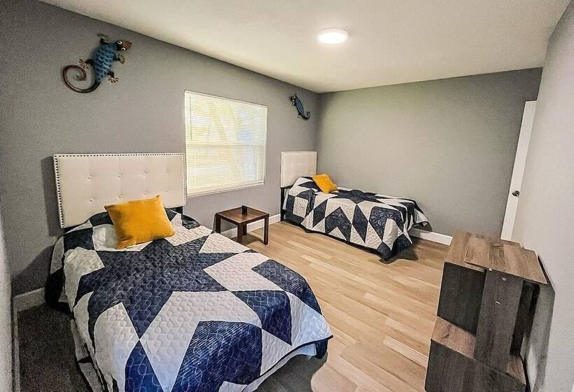 펜션 Modern Space In The Heart Of Tampa