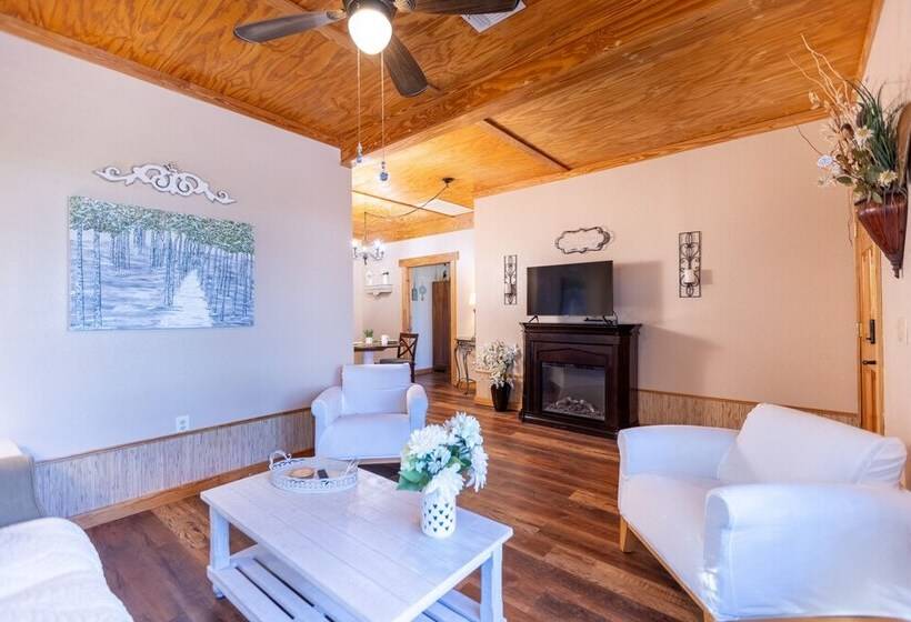 펜션 Mystic Hill Suites