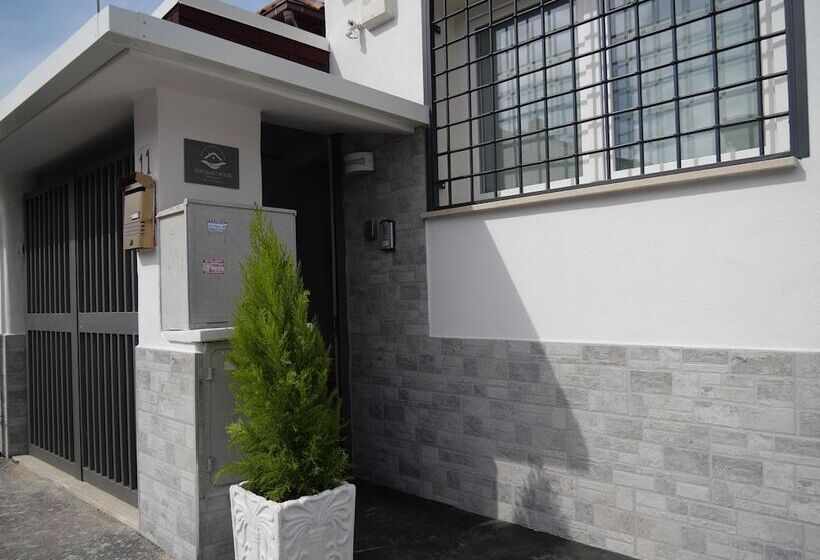 ペンション Our Guest House