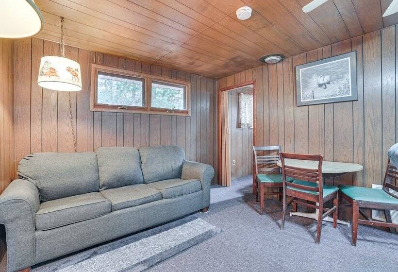 Pet Friendly Alger Cabin   Close To The River!
