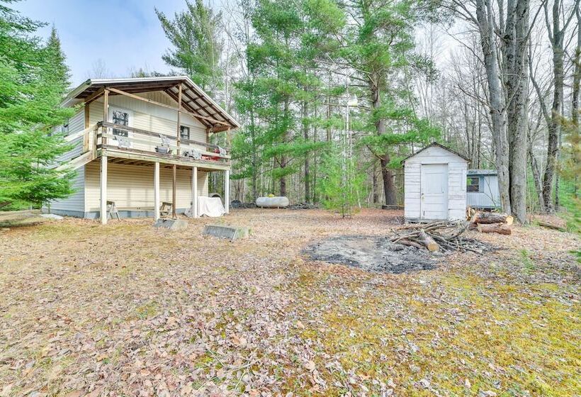 Pet Friendly Alger Cabin   Close To The River!