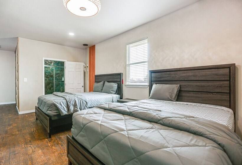 On 10 Acres: Celina Ranch W/ Pool & Fire Pit!