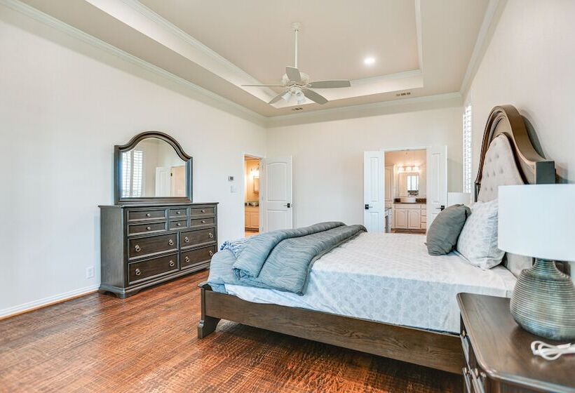 On 10 Acres: Celina Ranch W/ Pool & Fire Pit!