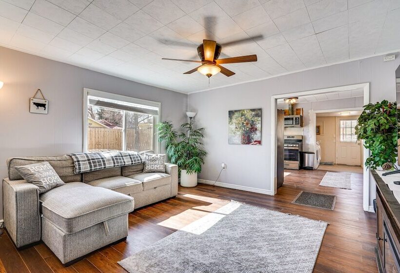 Pet Friendly Colorado Retreat W/ Patio & Fire Pit!