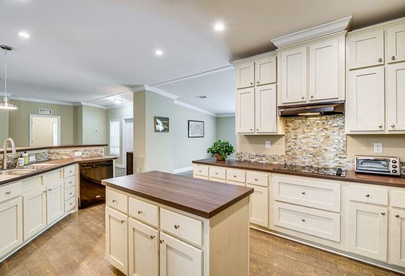 Pet Friendly Palm City Home W/ Yard & Grill!