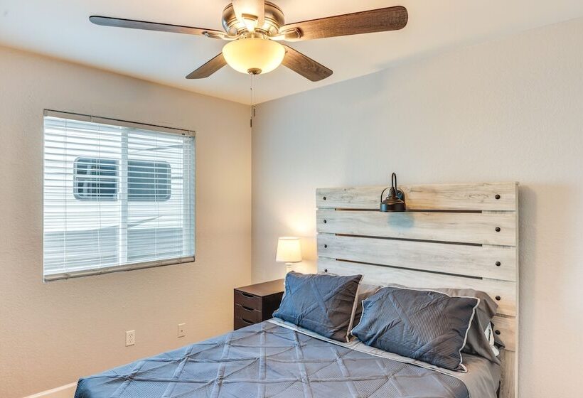 Phoenix Home W/ Private Pool, Fire Pit & Swing Set