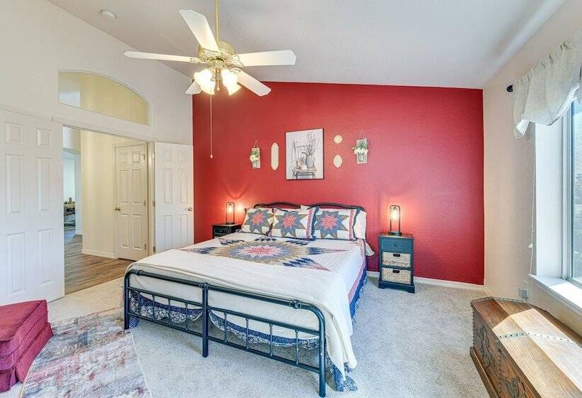 Quiet Chandler Home W/ Game Room, 2 Mi To Downtown