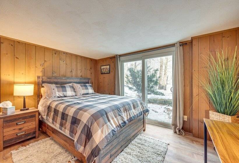 Renovated North Conway Retreat Near Saco River!