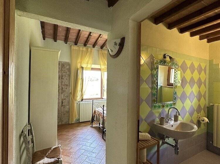 إقامة Borgo Tignano