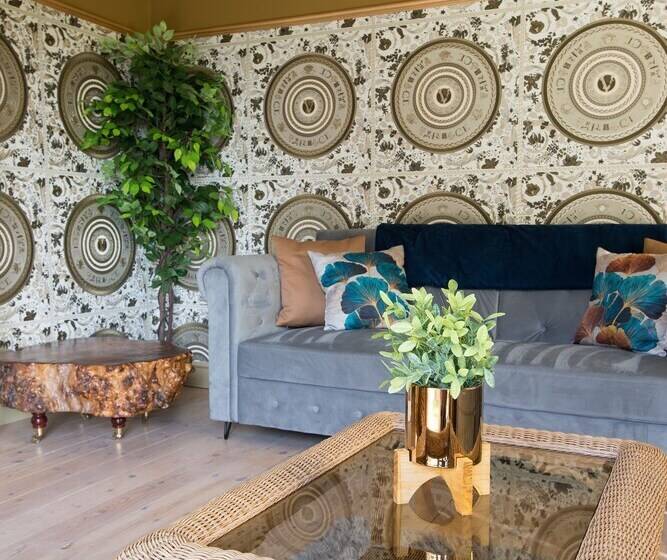 Резиденция Deluxe 2/3 Bed Hottub Skytv