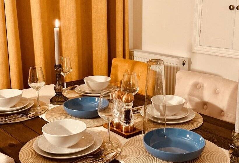 レジデンス House, Pentire, Newquay, Near Beaches With Parking