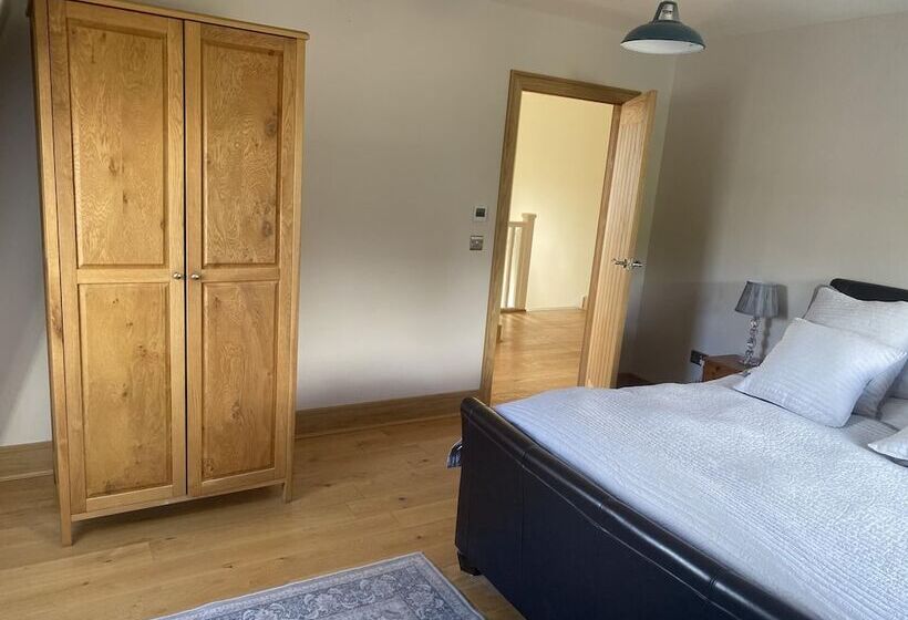 דירת נופש The Annex At Meeks Park Immaculate 2 Bed