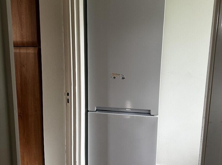 Резиденция Riverside Retreat   Luxurious 4 Bedroom House