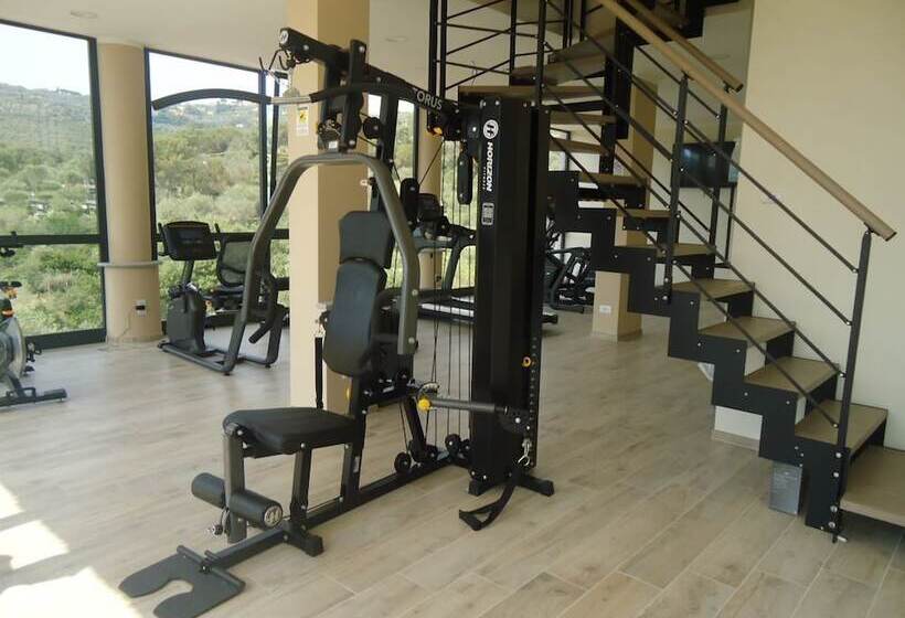 渡假胜地  Villaggio Edy