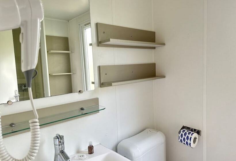 渡假胜地  Villaggio Edy