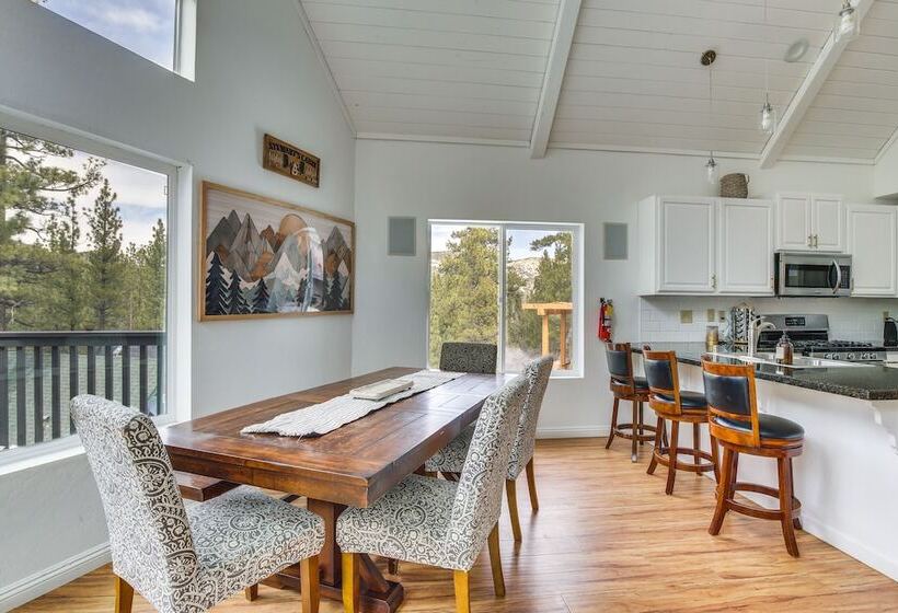 Serene Big Bear Retreat W/ Hot Tub + Game Room!